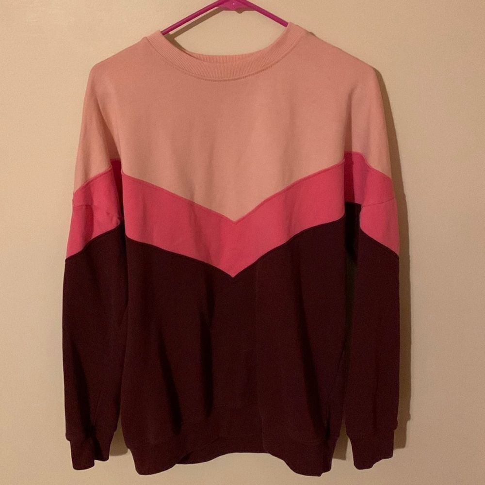 missguided Chevron colorblock crewneck